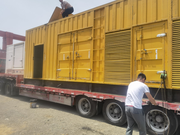 襄城除了负载情况和发动机维护，还有哪些因素会影响 200kw 柴油发电机的油耗？