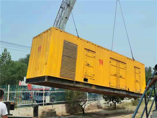 襄城300KW柴油发电机组油耗是多少?